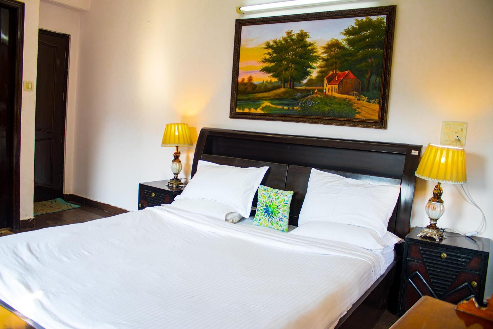 Whispering Pines Villa Shimla Eksteriør billede