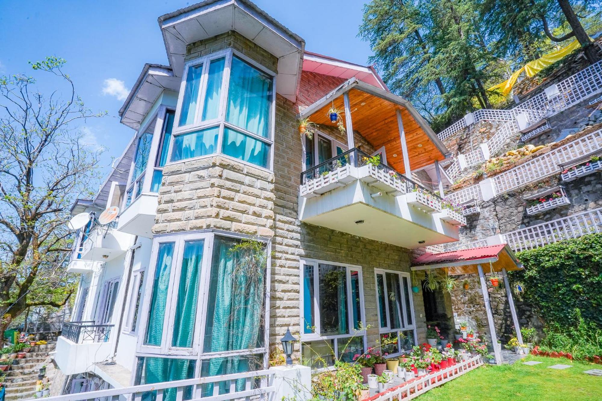 Whispering Pines Villa Shimla Eksteriør billede